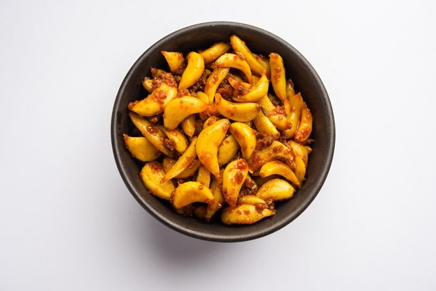 Saath Garlic Pickle 250G
